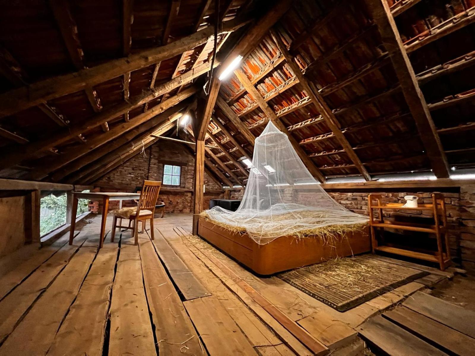Heuhotel Farm Own Sleeping Bag Free Wifi Hausbreitenbach Номер фото